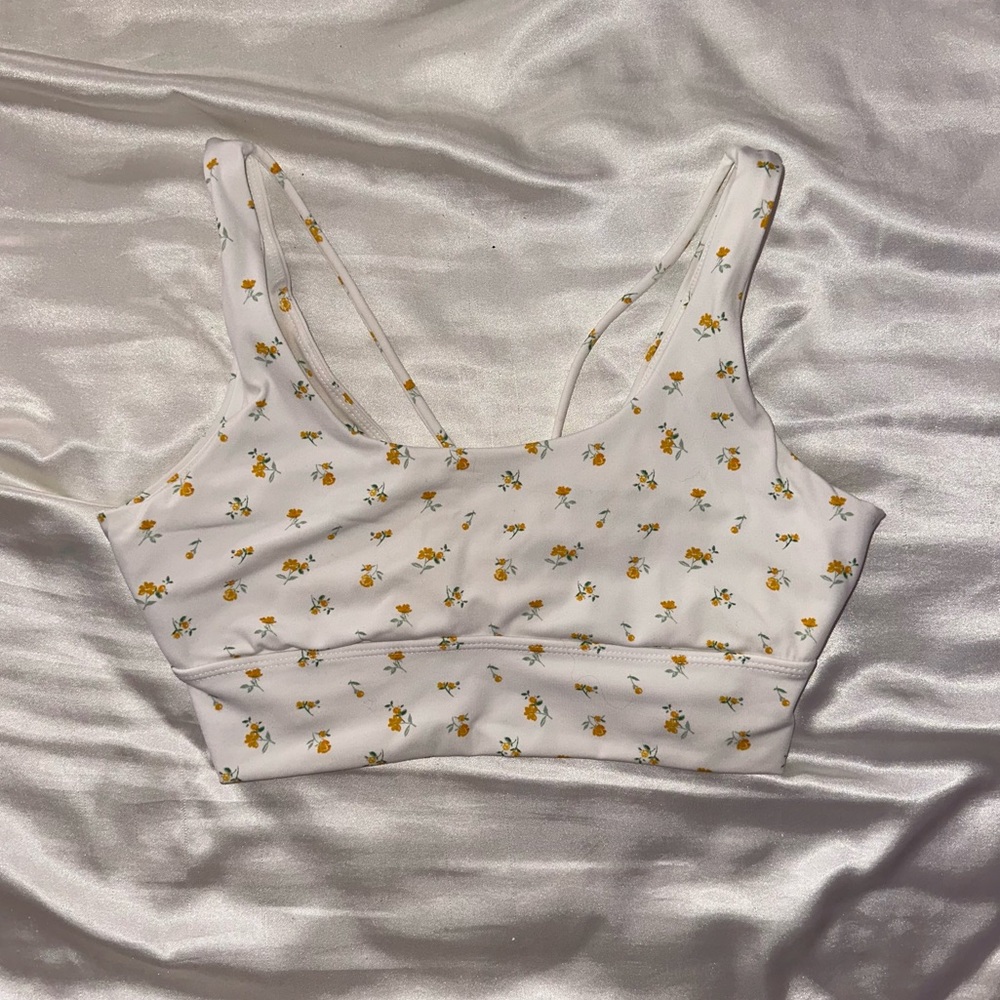 la hearts active sports bra